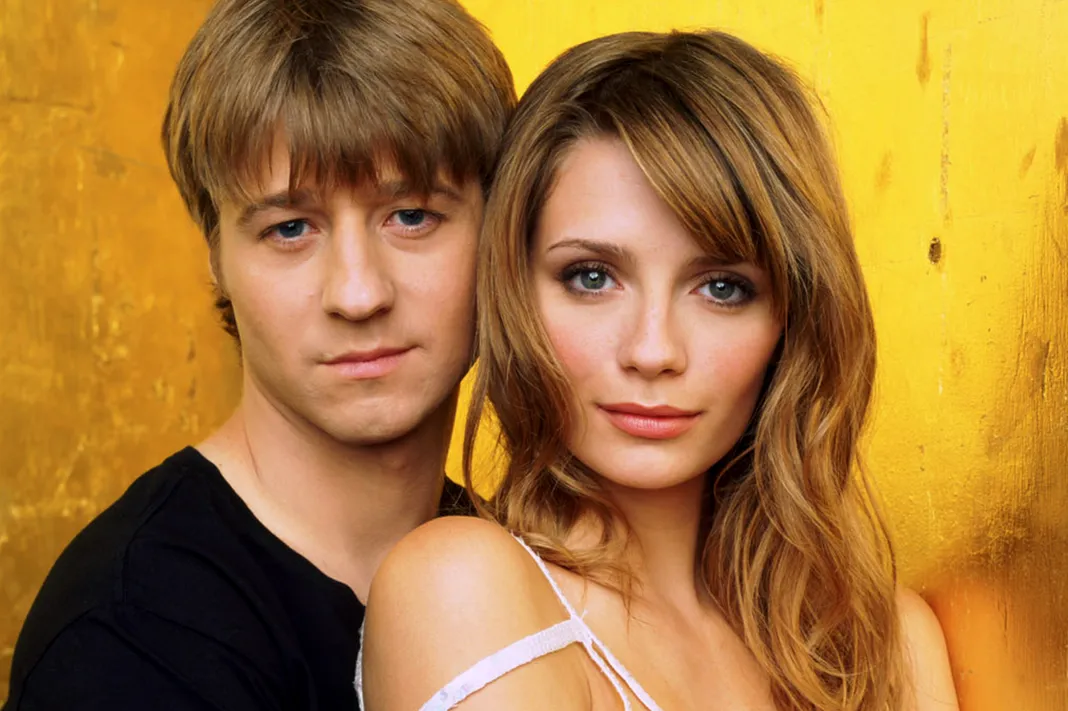 ben mckenzie and mischa barton dating Southland actor ben mckenzie has joked that the paparazzi have i don't really even want to bother with who he is or isn't dating', he mischa barton doubts. ben mckenzie and mischa barton dating Southland actor ben mckenzie has joked that the paparazzi have i don't really even want to bother with who he is or isn't dating', he mischa barton doubts.