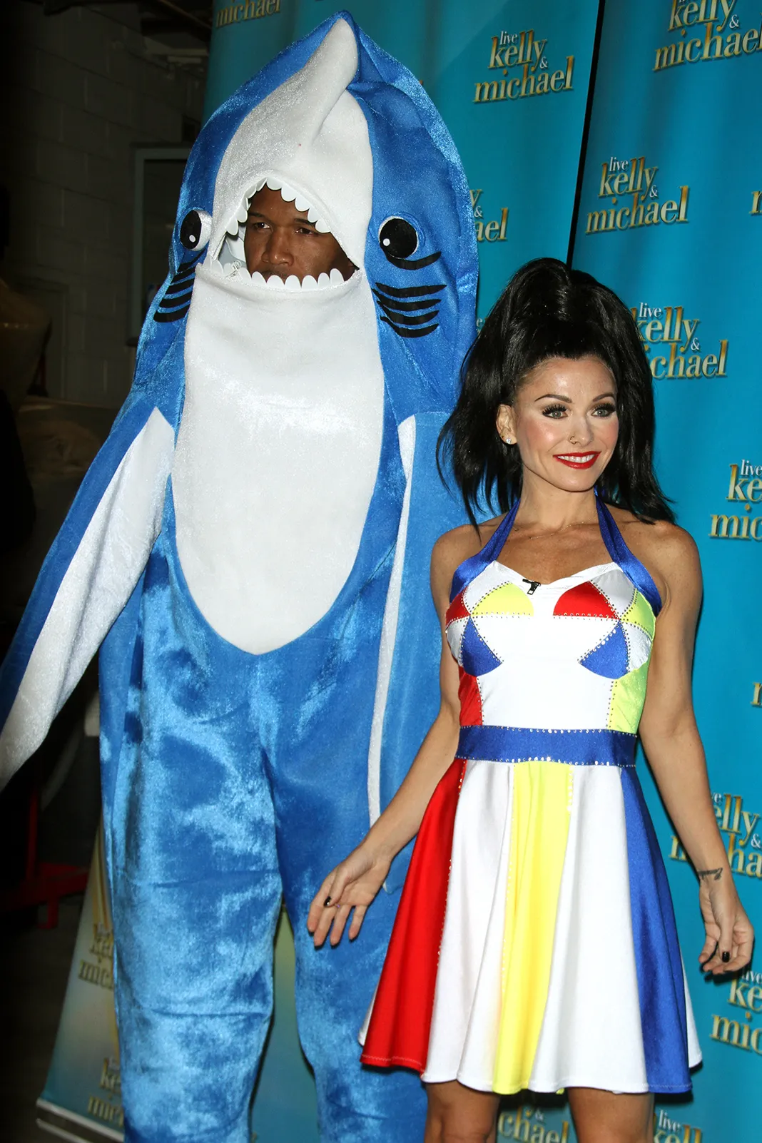Kelly Ripa S Most Iconic Costumes On Live With Kelly Ripa Michael Strahan