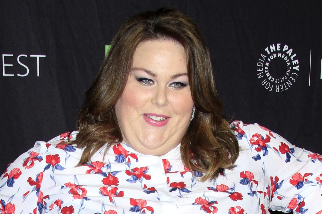 wenn_chrissymetz_050817_1200x1800