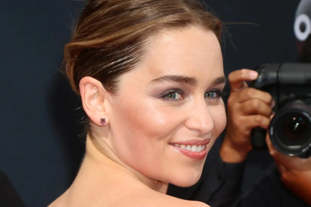 Emilia Clarke S Sleepless Nights Over Game Of Thrones Finale