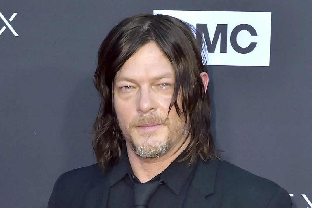 norman reedus prefers shoot scenes naked norman reedus prefers shoot scenes naked