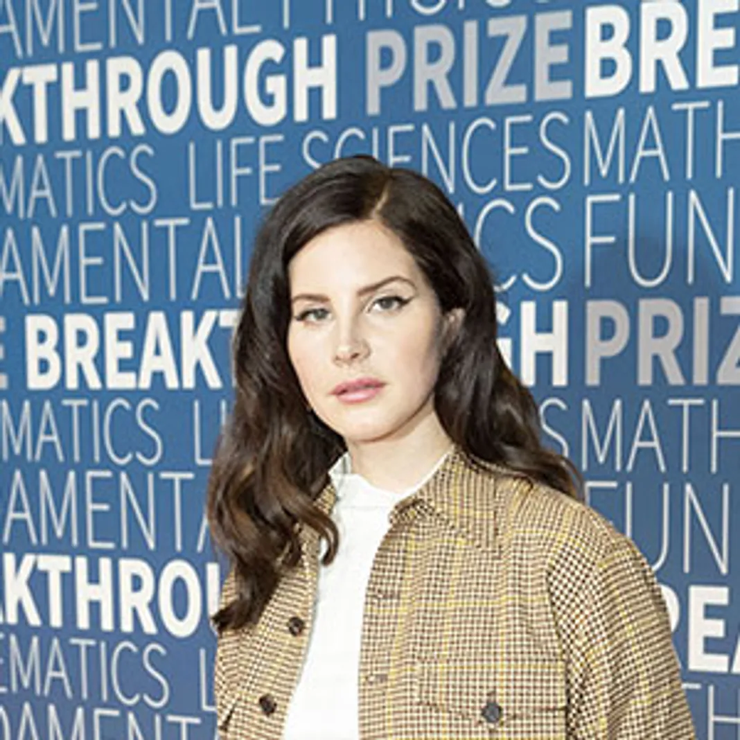 wenn_ramimalek_102418-300x300