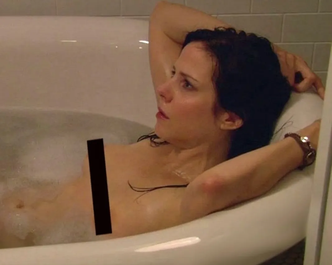 Nancy Botwin Sex Scene 96