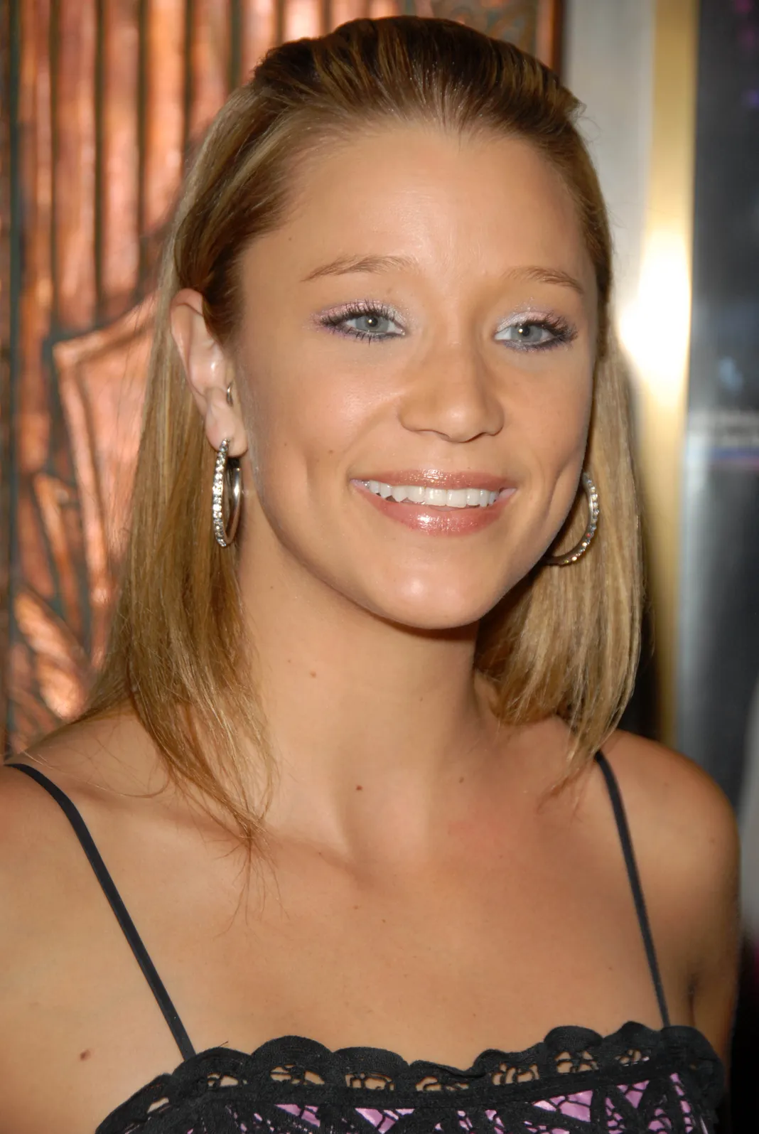 Kristen Renton Kristen Renton