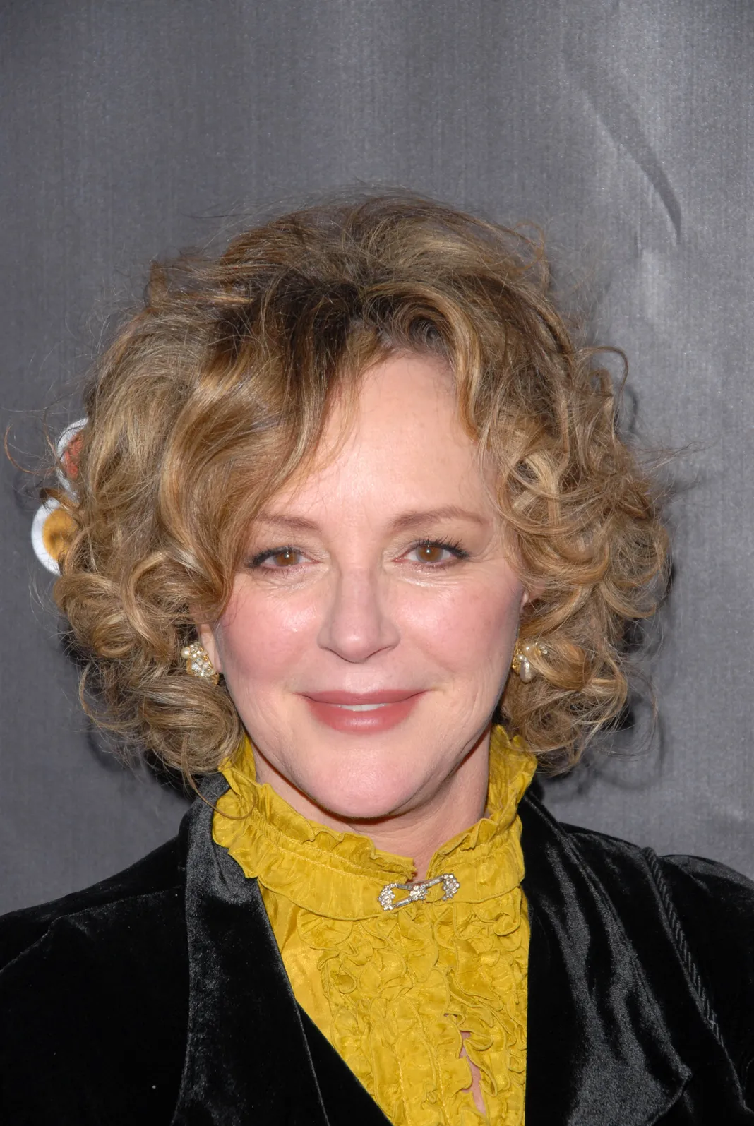 Bonnie Bedelia