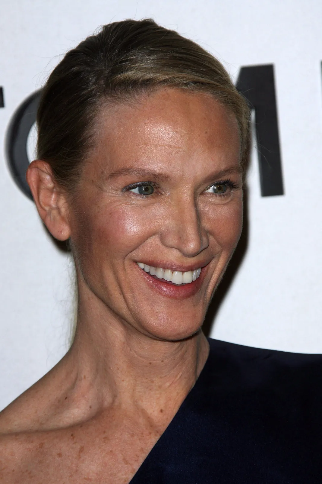 kelly lynch kelly lynch