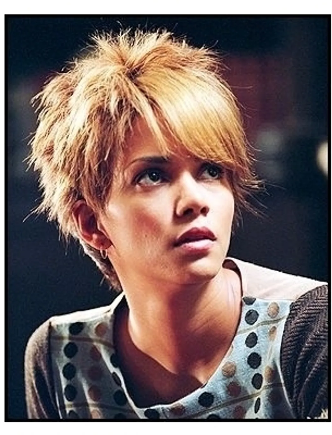 'Catwoman' Movie Still: Halle Berry "Catwoman" Movie Still: Halle Berry