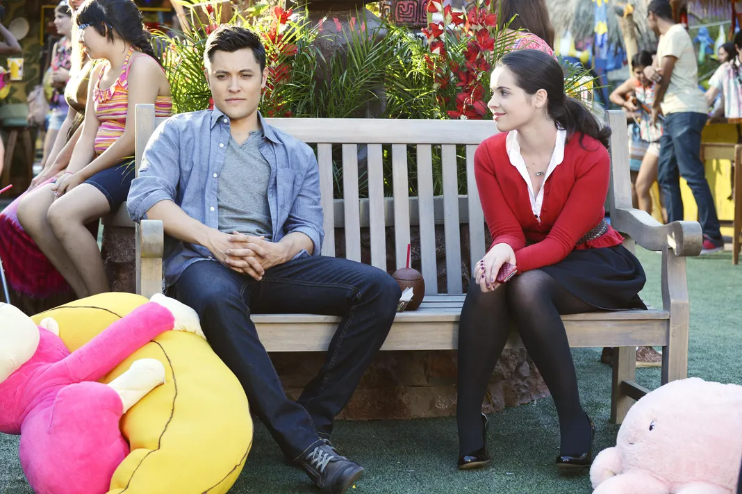'Switched at Birth' Stars Vanessa Marano and Katie Leclerc Talk About