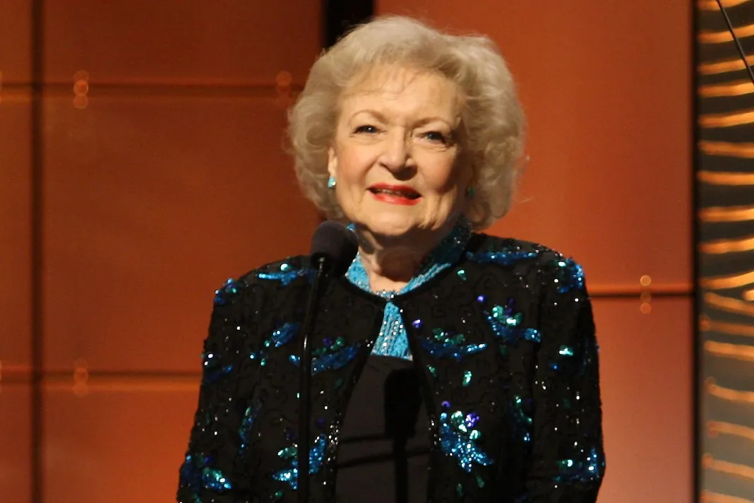 Betty White to Receive Lifetime Achievement Award