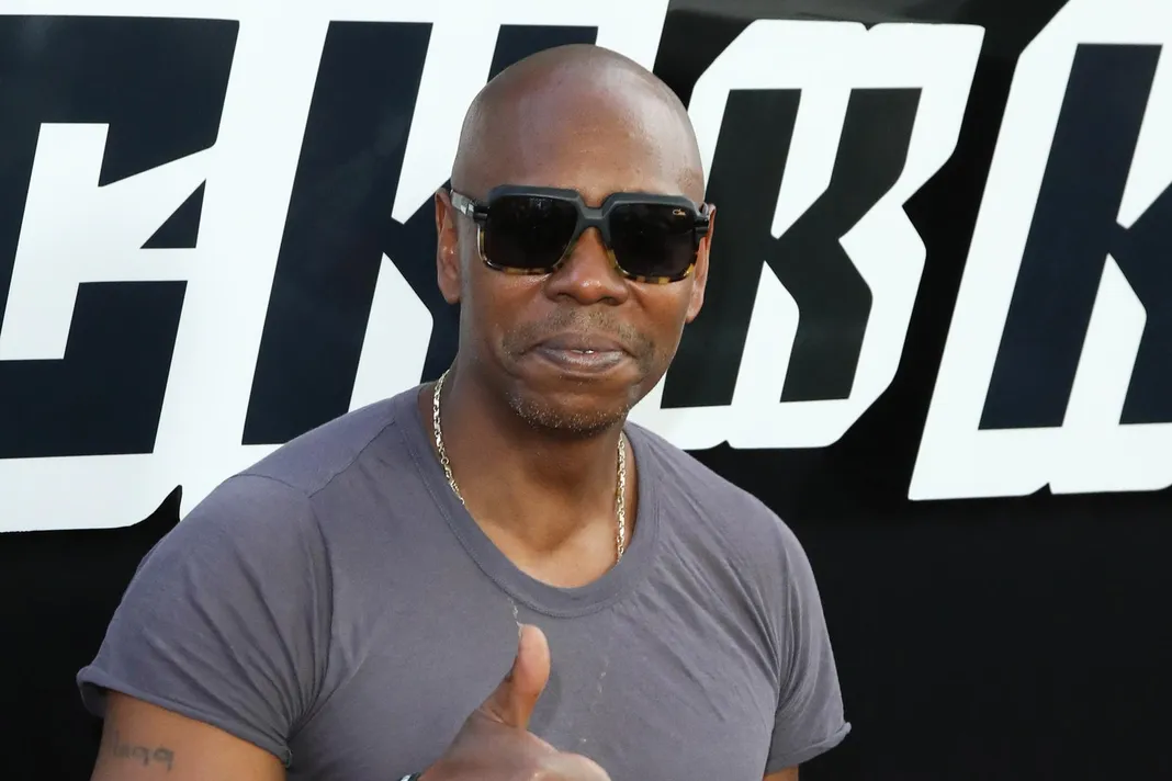 Dave Chappelle Jets Off To Support Kanye West Following Twitter Meltdown