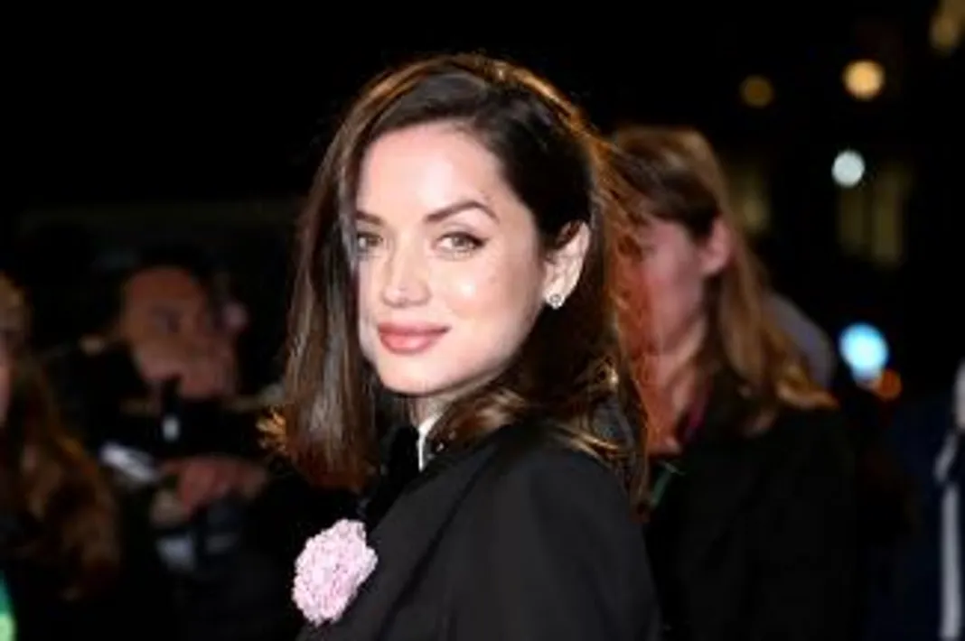 Ben Affleck and Ana de Armas go Instagram official Ana de Armas