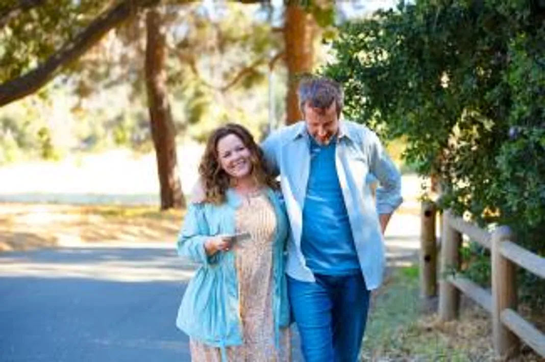 MELISSA MCCARTHY as LILLY, CHRIS O’DOWD as JACK in THE STARLING